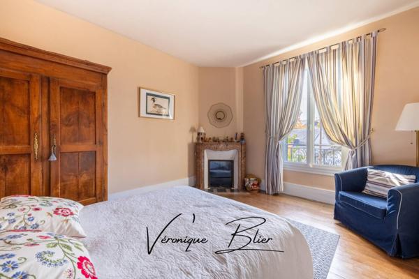 Maison à vendre 7 pièces de 206 m²