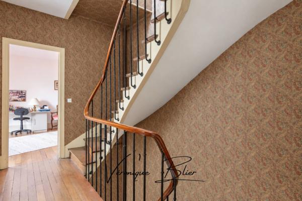 Maison à vendre 7 pièces de 206 m²