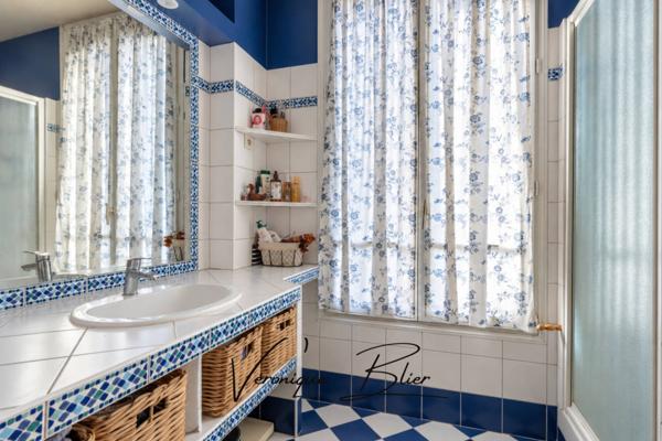 Maison à vendre 7 pièces de 206 m²