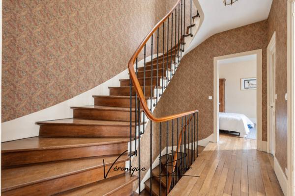 Maison à vendre 7 pièces de 206 m²