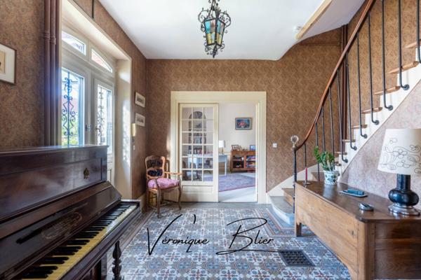 Maison à vendre 7 pièces de 206 m²
