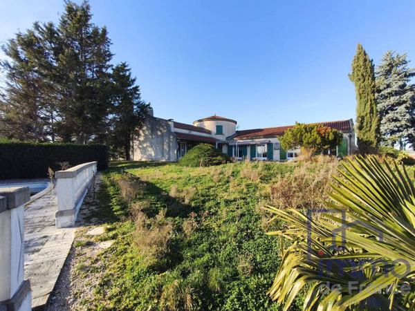 Maison 8 pièces                                        - 42340 Veauche Réf : 2609-CIFVFOREZVELAY