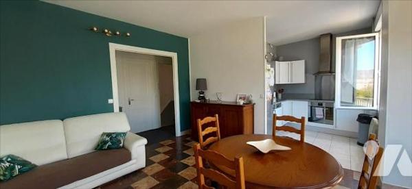 Appartement T3 EQUEUDREVILLE CENTRE + 2 PLACES DE PARKING