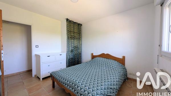 Appartement à vendre 4 pièces 81 m² Saint-Saturnin-lès-Avignon