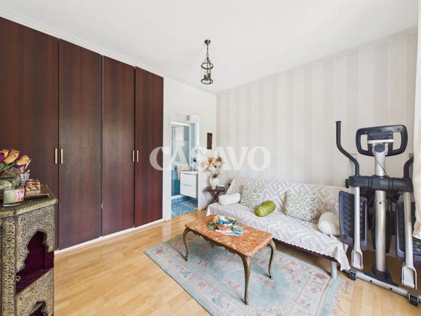 Vente Maison 8 pièces de 180m² - 95200 Sarcelles