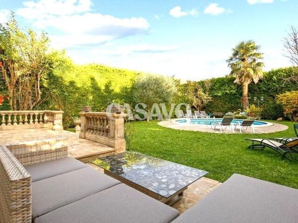 Vente Maison 8 pièces de 180m² - 95200 Sarcelles