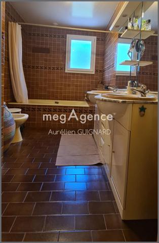 Maison à TERVES, 79300 - 7 pièces 121m²