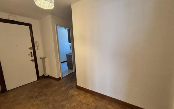 Appartement à vendre    4 pièces •  Tarbes