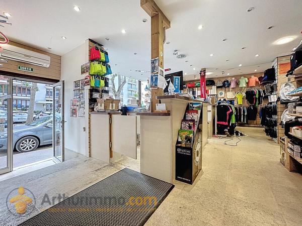 Vente Local commercial 3 pièces 195 m2 à Reims