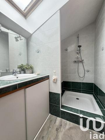 Maison traditionnelle 5 pièces de 137 m² à Échirolles (38130)