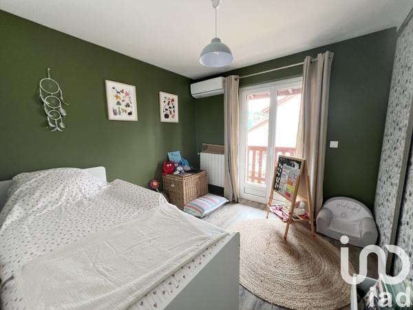 Maison traditionnelle 5 pièces de 137 m² à Échirolles (38130)