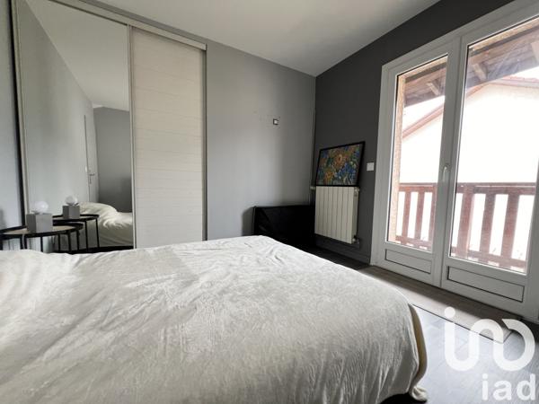 Maison traditionnelle 5 pièces de 137 m² à Échirolles (38130)