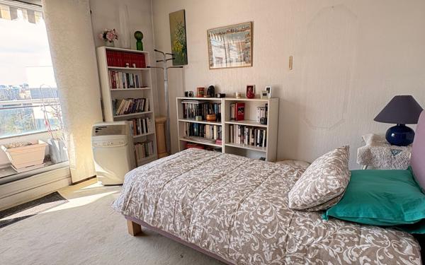 Appartement à vendre    5 pièces • 110,40 m2 Paris 14