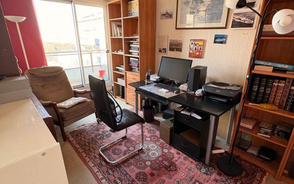 Appartement à vendre    5 pièces • 110,40 m2 Paris 14