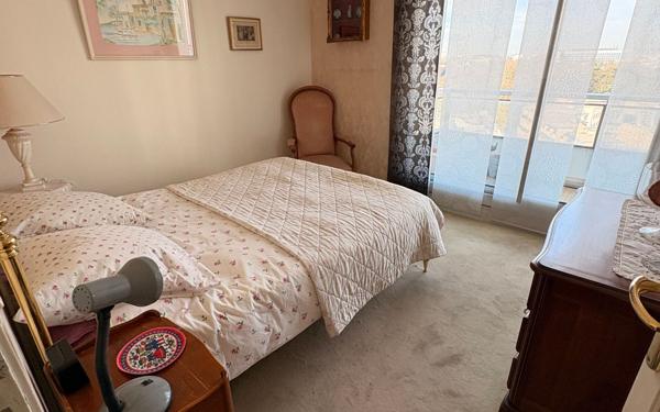 Appartement à vendre    5 pièces • 110,40 m2 Paris 14