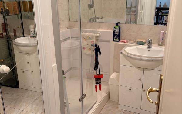 Appartement à vendre    5 pièces • 110,40 m2 Paris 14