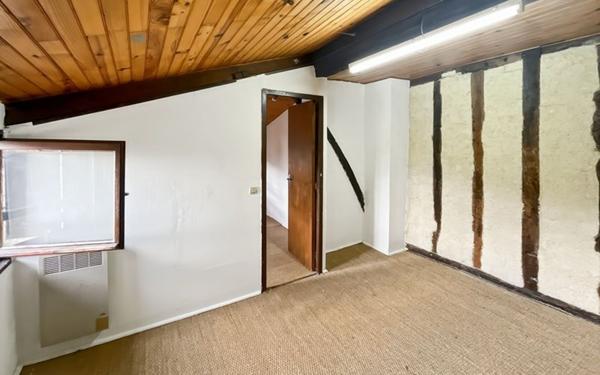 Maison à vendre    4 pièces •  Condom