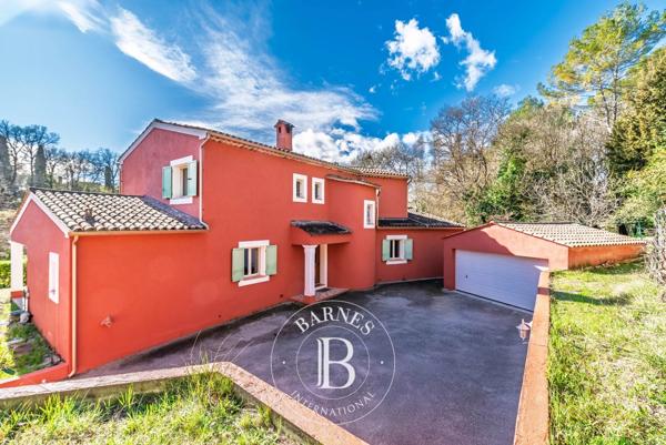 Châteauneuf-Grasse, Maison 7 Chambres -  231 m² à vendre