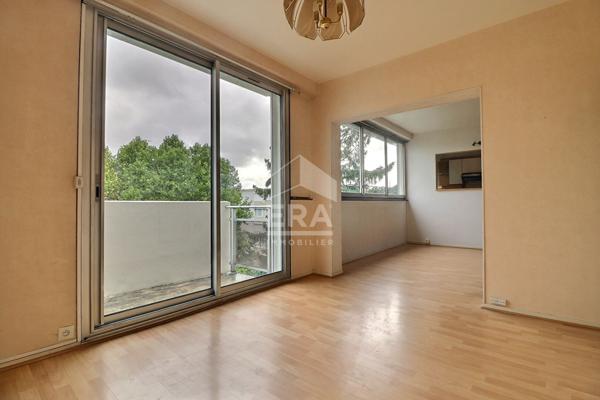 Appartement Saint Leu La Foret 4 pièce(s) 68 m2+ cave+ place de parking