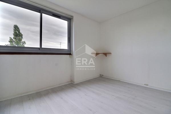Appartement Saint Leu La Foret 4 pièce(s) 68 m2+ cave+ place de parking