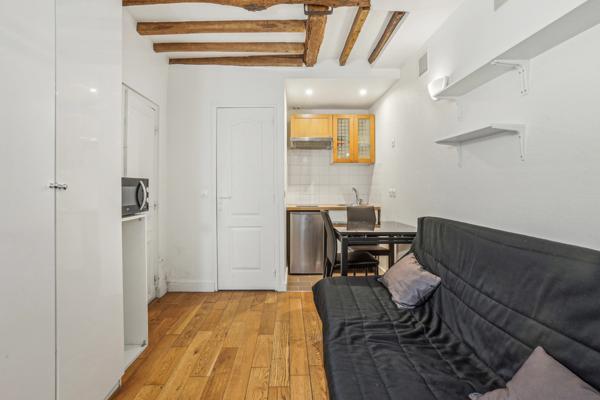 Studio de 12m² à Paris 20è