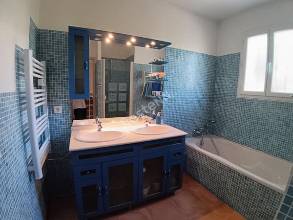 Maison indépendante T5 de 150 m² sur une parcelle de 556 m²