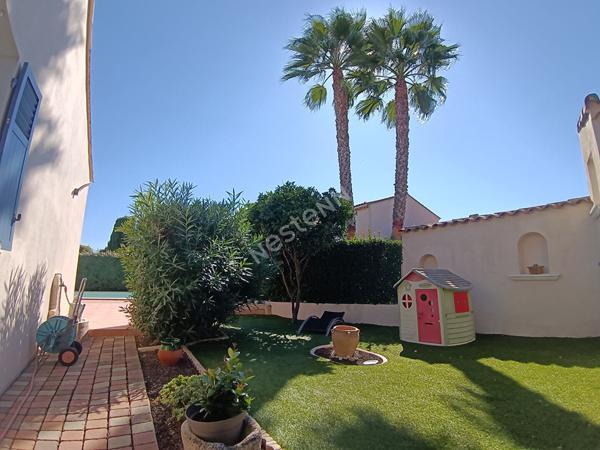 Maison indépendante T5 de 150 m² sur une parcelle de 556 m²