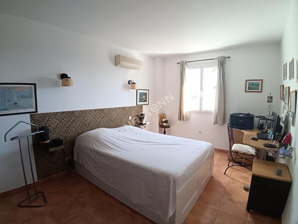 Maison indépendante T5 de 150 m² sur une parcelle de 556 m²