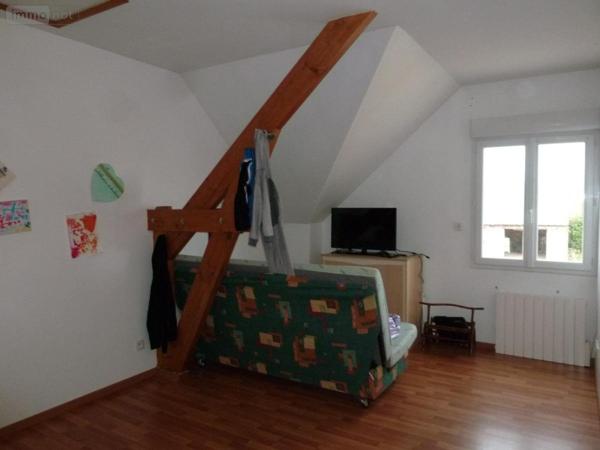 Maison à louer à La Chapelle-Rainsouin en Mayenne (53150), ref : 53004-L390