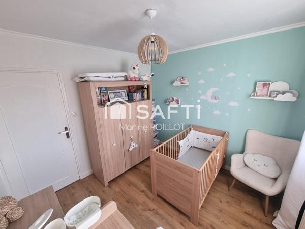 APPARTEMENT 5 PIECES AVEC GARAGE ET CAVE