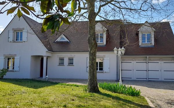 Maison à vendre    6 pièces • 250 m2 Ormes