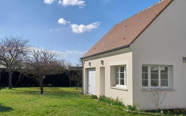 Maison à vendre    6 pièces • 250 m2 Ormes