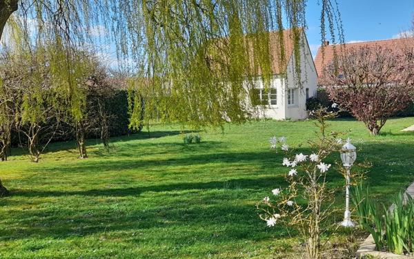 Maison à vendre    6 pièces • 250 m2 Ormes