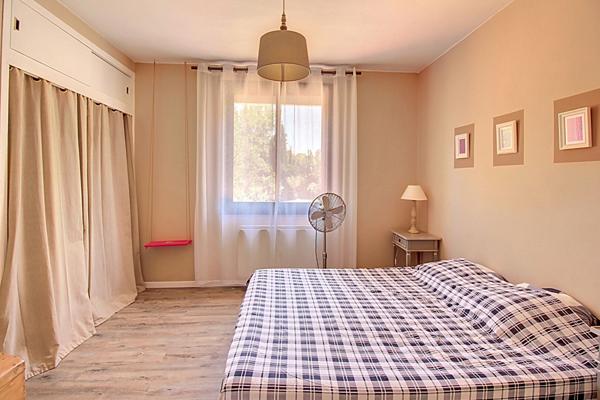 A VENDRE ! Villa Draguignan 7 pièces 160 m² sur un terrain de 5065 m² avec piscine