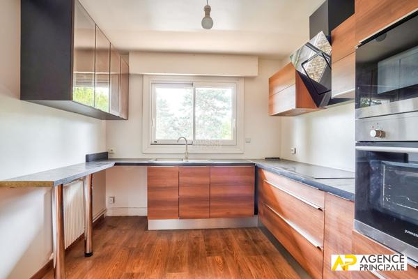 Appartement 5 pièces à vendre à Maisons-Laffitte - Calme et Vue Dégagée €550 000 ** - Référence 4514