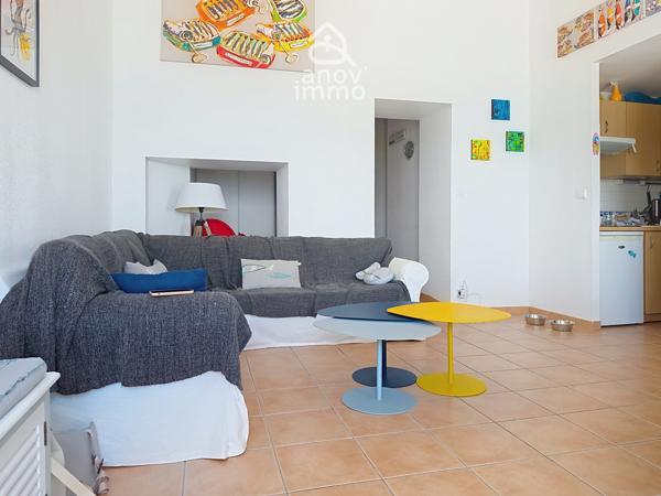 Appartement
                                                                                                                                                                                                                                                                                                                        2 pièce(s)                                                                                                                                                                                                          1 chambre(s)                                                                                                                                                                                                          44  m²