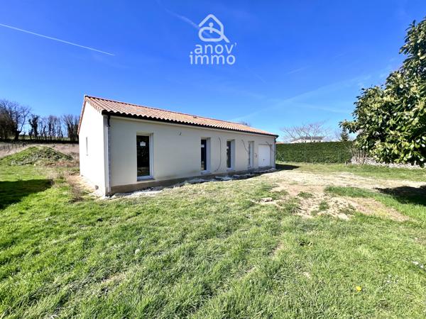 Maison
                                                                                                                                                                                                                                                                                                                        5 pièce(s)                                                                                                                                                                                                          4 chambre(s)                                                                                                                                                                                                          90  m²