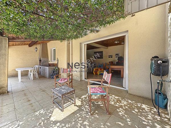 Maison Camaret-sur-aigues 6 pièce(s) d'environ 127m² habitables