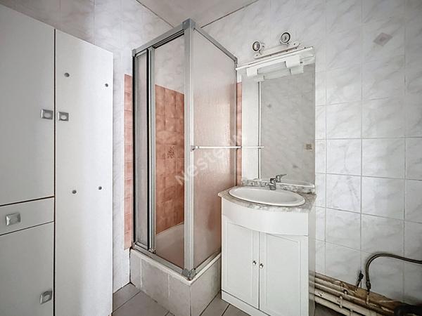 À vendre : Appartement 2 pièces à Rezé avec parking et cave - 150 000 €