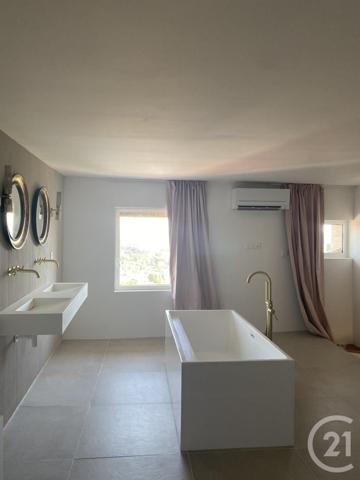 Maison à vendre  5 pièces - 131,60 m2 EGUILLES - 13