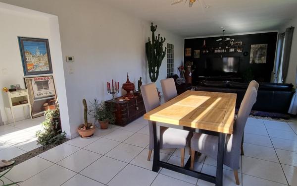 Maison à vendre    5 pièces •  Ousse