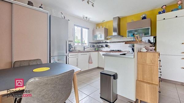 ARVERT Maison 82 m2+garage de 24m2 isolé