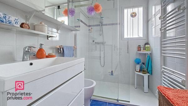 ARVERT Maison 82 m2+garage de 24m2 isolé