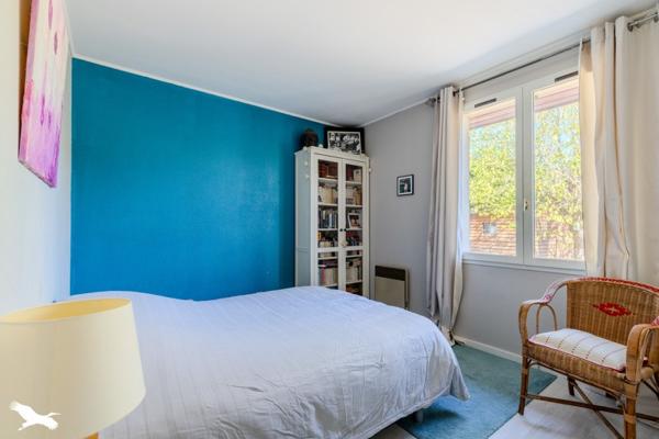 Maison à vendre 272 896 € Saint-Loubès 4 p 90 m² DPE D