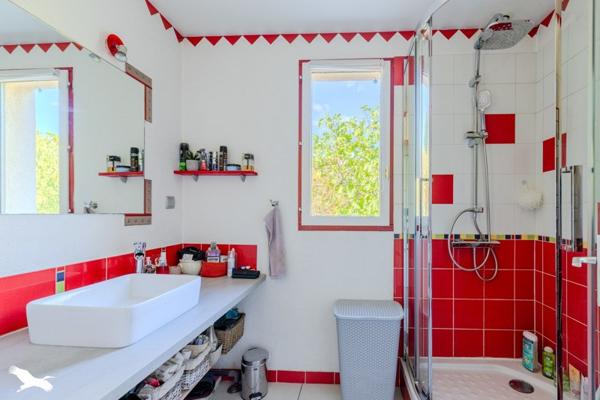 Maison à vendre 272 896 € Saint-Loubès 4 p 90 m² DPE D