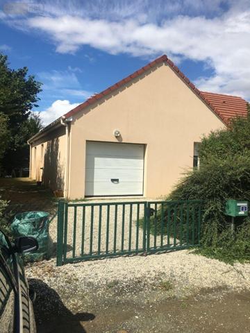 Maison à louer à Bonnétable dans la Sarthe (72110), ref : 079/1691