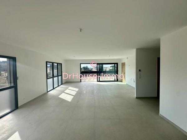 Appartement à vendre 4 pièces de 126 m²