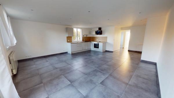 Location Appartement 4 pièces 80 m2 à Le Coudray