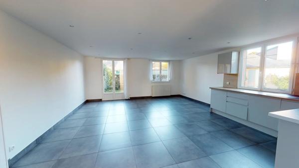 Location Appartement 4 pièces 80 m2 à Le Coudray