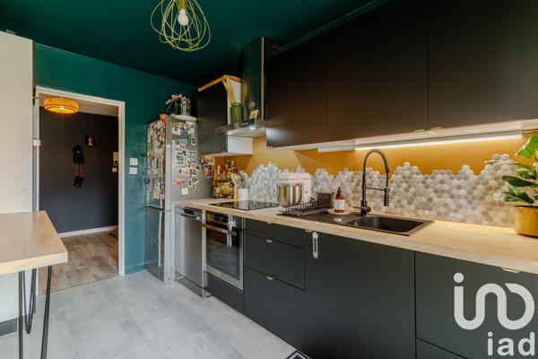 Appartement à vendre 3 pièces 79 m² Tassin-la-Demi-Lune